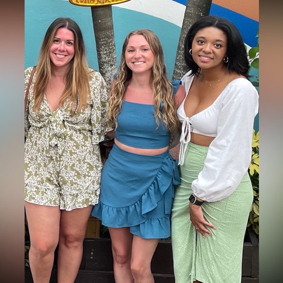 Pink Lily two piece blue skirt and crop top set - Picture 2 of 5